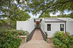 2103 Indian Creek Dr, Westover Hills, TX 76107 - Photo 2