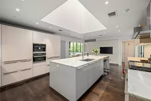 2103 Indian Creek Dr, Westover Hills, TX 76107 - Photo 12