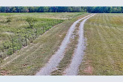 901 Pigg Road, Bowie, TX 76230 - Photo 28