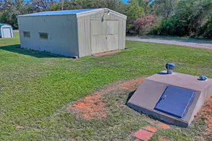 901 Pigg Rd, Bowie, TX 76230 - Photo 20