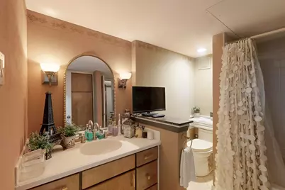 4112 Bowser Avenue #105, Dallas, TX 75219 - Photo 12