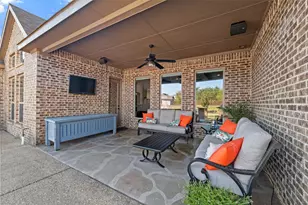 245 McKinley Cir, Waxahachie, TX 75167 - Photo 32