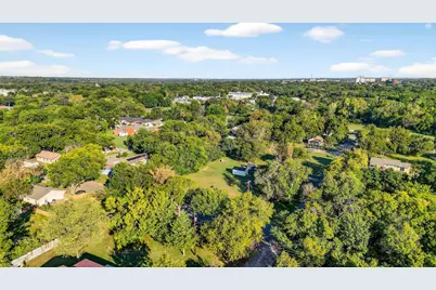 2018 S Inwood Street, Sherman, TX 75090 - Photo 14