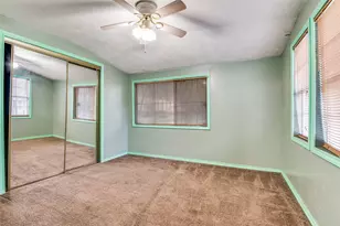 408 W Montana Ave, Dallas, TX 75224 - Photo 8