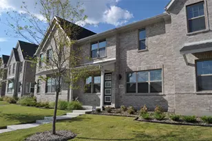 2520 Red Tailed Hawk Ln, McKinney, TX 75071 - Photo 2