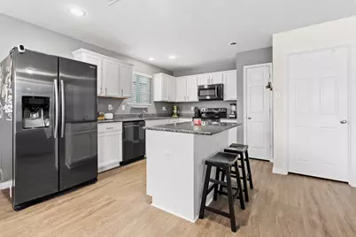 9937 Amosite Drive, Fort Worth, TX 76131 - Photo 14