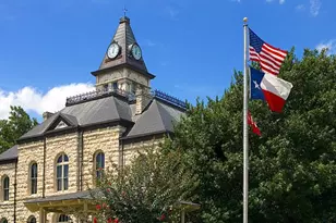 1020 Rose Ct, Nemo, TX 76070 - Photo 4