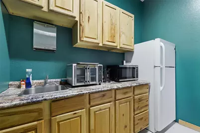 5321 E Fm 1187, Burleson, TX 76028 - Photo 10