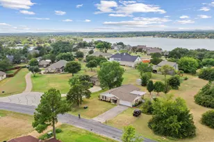 104 Pontiac Dr, Lake Kiowa, TX 76240 - Photo 36