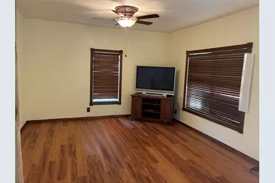106 S Houston Street, Millsap, TX 76066 - Photo 14