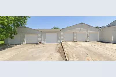 409 W Main Street #Garages, Whitesboro, TX 76273 - Photo 1