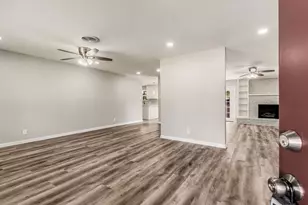 93 Regents Park, Bedford, TX 76022 - Photo 6