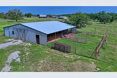 202 County Road 3470, Paradise, TX 76073 - Photo 20