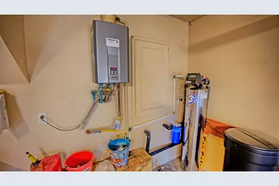 202 County Road 3470, Paradise, TX 76073 - Photo 18