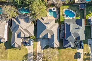 5 Colt Ct, Mansfield, TX 76063 - Photo 4