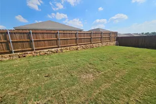 417 Blanco Dr, Azle, TX 76020 - Photo 26