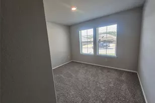 417 Blanco Dr, Azle, TX 76020 - Photo 12