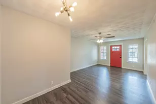 10803 Lake Gardens Dr, Dallas, TX 75218 - Photo 8