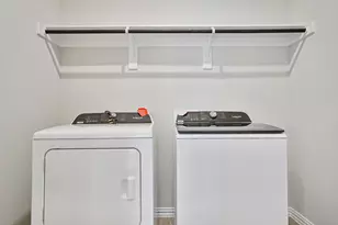 521 Clover Crk Dr, Princeton, TX 75071 - Photo 12