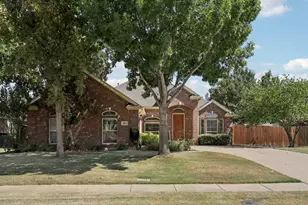 1402 Judy Ln, Mansfield, TX 76063 - Photo 2