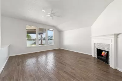 2068 Pecan Creek Drive, Mesquite, TX 75181 - Photo 4