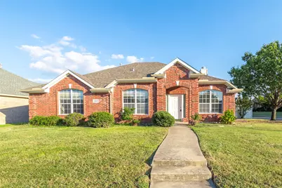 2068 Pecan Creek Drive, Mesquite, TX 75181 - Photo 1