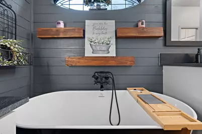 1206 Sierra Vista Drive, Granbury, TX 76048 - Photo 22