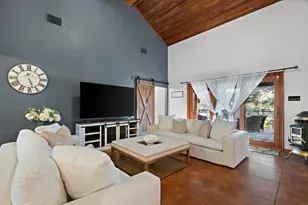 1206 Sierra Vista Dr, Granbury, TX 76048 - Photo 10