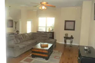 1716 Kittyhawk Dr, Little Elm, TX 75068 - Photo 8