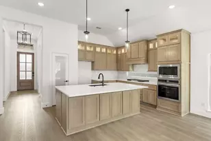 1704 Canals Dr, Little Elm, TX 75068 - Photo 6