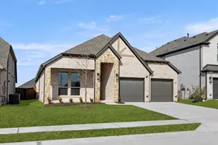 1704 Canals Dr, Little Elm, TX 75068 - Photo 2