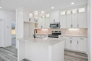 4007 S Denley Dr, Dallas, TX 75216 - Photo 10