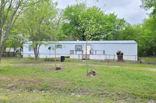 925 Redoak Dr, West Tawakoni, TX 75474 - Photo 2