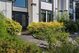 3015 Forestwood Dr, Arlington, TX 76006 - Photo 4