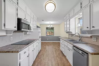 6512 Arthur Drive, Edgecliff Village, TX 76134 - Photo 10