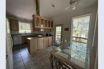 104 Pawnee Trail, Gainesville, TX 76240 - Photo 16