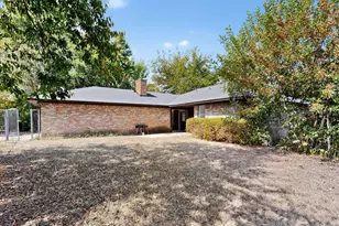 702 Rea Ave, Lancaster, TX 75146 - Photo 34