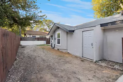 3000 Burchill Road S, Fort Worth, TX 76105 - Photo 26