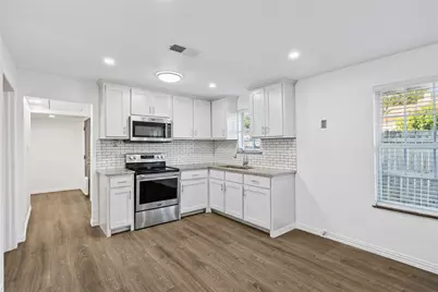 3000 Burchill Road S, Fort Worth, TX 76105 - Photo 10