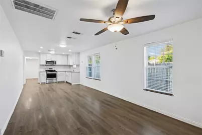 3000 Burchill Road S, Fort Worth, TX 76105 - Photo 6