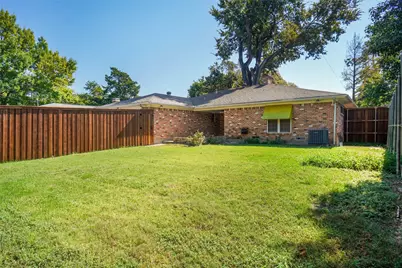 7329 Dalewood Lane, Dallas, TX 75214 - Photo 32