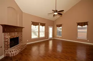 1736 Kittyhawk Dr, Little Elm, TX 75068 - Photo 8