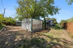 912 Crockett St, Midlothian, TX 76065 - Photo 12