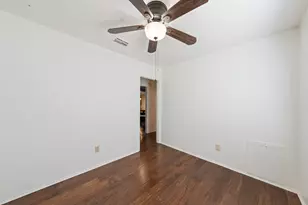 912 Crockett St, Midlothian, TX 76065 - Photo 6