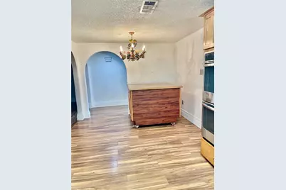 1031 Boston Boulevard, Bedford, TX 76022 - Photo 10