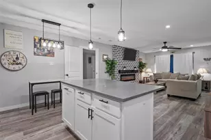 1014 E Franklin St, Hillsboro, TX 76645 - Photo 10