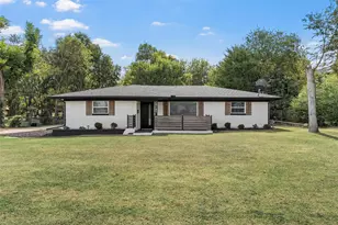 1014 E Franklin St, Hillsboro, TX 76645 - Photo 1