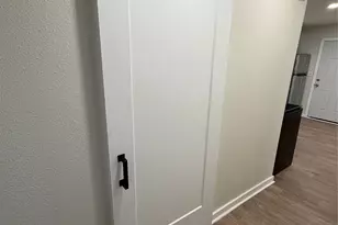 600 Loggins St, Ennis, TX 75119 - Photo 8