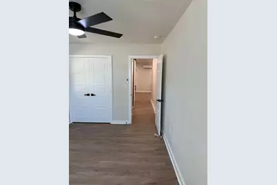 600 Loggins Street, Ennis, TX 75119 - Photo 6