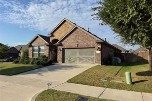 7522 Sweetwater Ln, Arlington, TX 76002 - Photo 2
